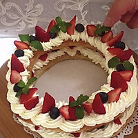 #美食说出“新年好”#草莓花环拿破仑酥的做法图解10