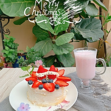 #今天吃什么#圣诞草莓裸蛋糕
