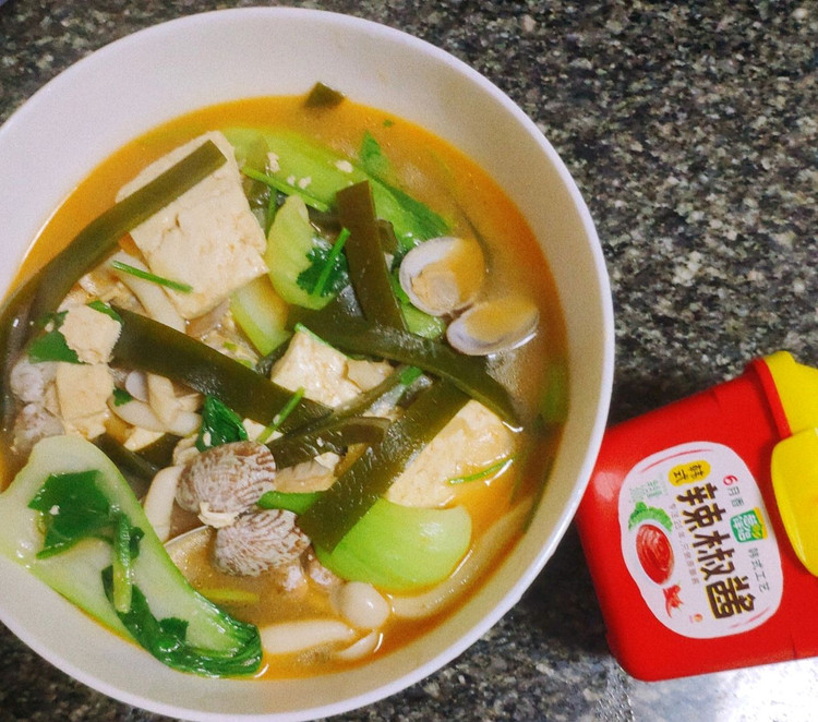 豆腐海带蘑菇汤的做法