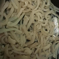 肉皮冻的做法图解3