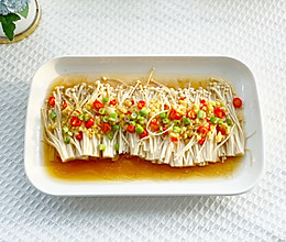 #白色情人节限定美味#春季干燥，多吃蒜蓉蒸金针菇的做法