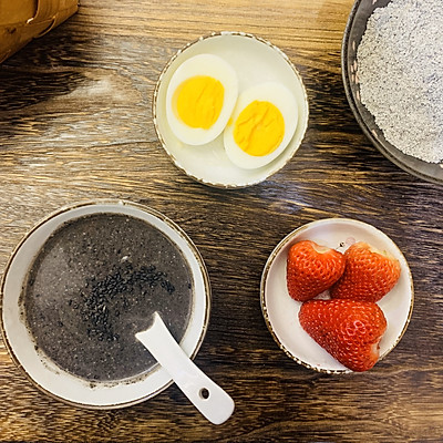 自制黑芝麻糊粉：营养早餐➕办公室能量补充