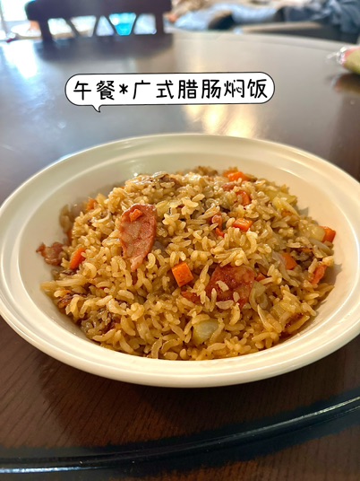 广式腊肠焖饭的做法