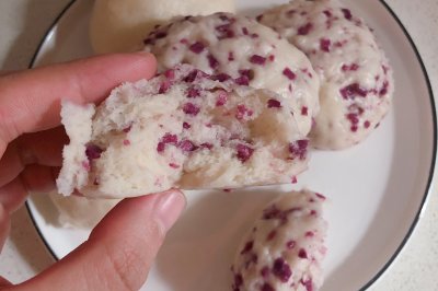 紫薯馒头pk豆沙馒头