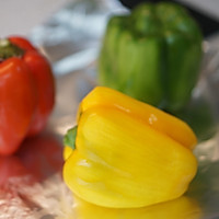 创意烤箱素菜｜意式烤彩椒，色泽丰富、酸甜开胃的做法图解3