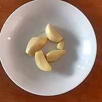 香菇猪肉炒饭的做法图解1
