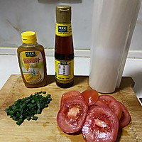 家常版鸡汁平菇肉丝番茄汤面#太太乐鲜鸡汁芝麻香油#的做法图解1