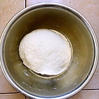 椒盐芝麻烧饼的做法图解1