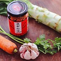 #甜粽VS咸粽，你是哪一党？#红油拌莴苣的做法图解1