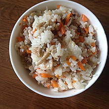 蘑菇干肠炒饭