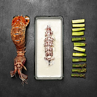 【鹦鹉厨房】白兰地汁红胡椒富贵虾的做法图解2