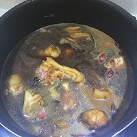 腐乳猪蹄的做法图解10