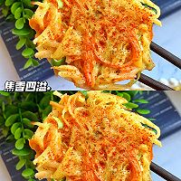 土豆丝鸡蛋饼的做法图解3
