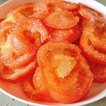 养颜抗衰的凉拌西红柿