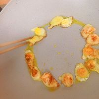 #米饭最强CP#香煎芦丁鸡蛋的做法图解3