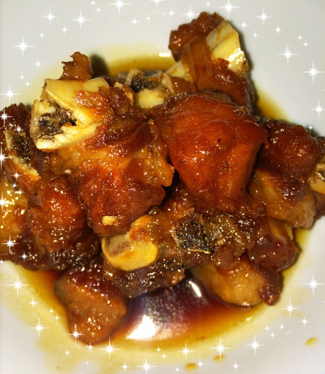 红酒烩排骨