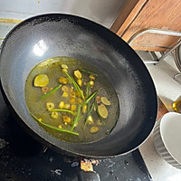 #珍选捞汁 健康轻食季#红烧捞汁小黄鱼的做法图解3