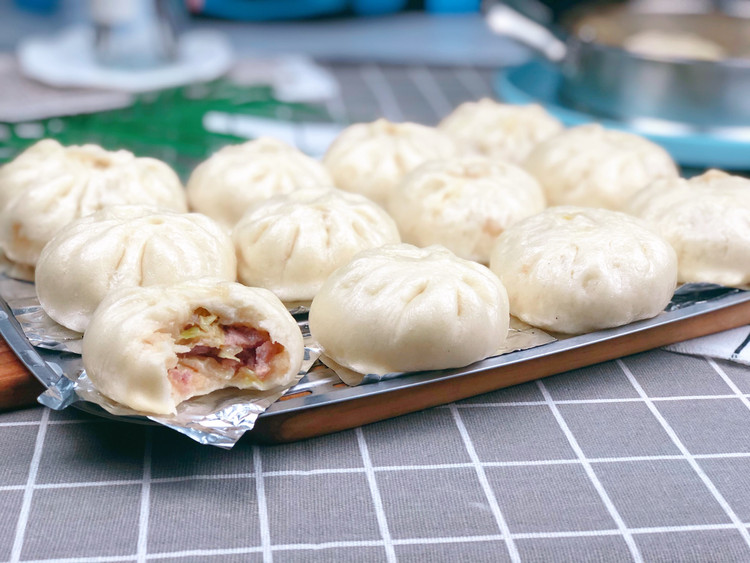 菜肉包的做法