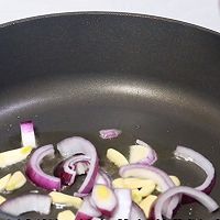 #解锁山姆牛肉的秘密#加拿大北极虾生虾麻辣香锅的做法图解11