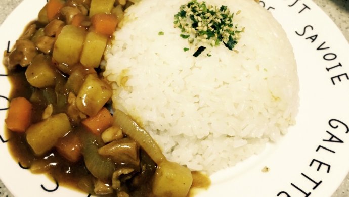 日式咖喱鸡肉饭