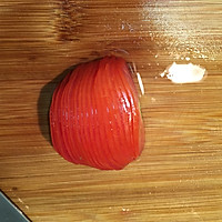 红玫瑰西红柿（凉拌西红柿）的做法图解2