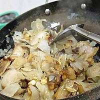薄干洋芋片炒腊肉的做法图解12