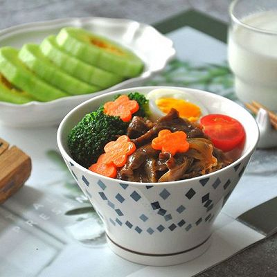 牛丼（日式牛肉盖饭）