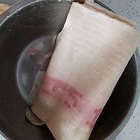 水晶猪皮冻的做法图解1