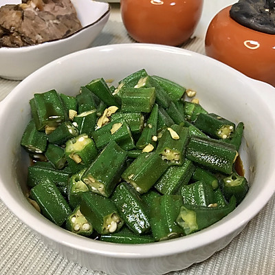 脆脆口感的凉拌秋葵