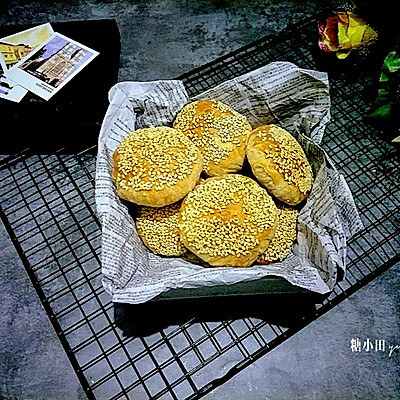 酥掉渣的芝麻糖酥饼