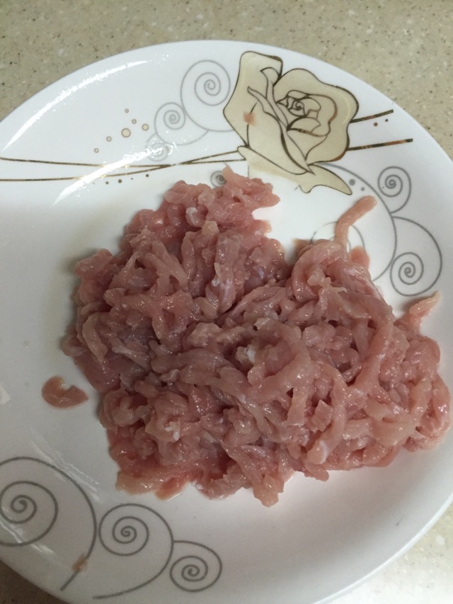 泡菜苕粉肉丝的做法图解1