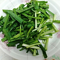 #夏日消暑，非它莫属#韭菜炒土豆丝的做法图解4