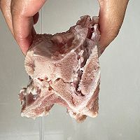#解腻开胃就吃它#夏日凉拌系列之东北凉拌大骨头的做法图解1
