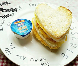 ♡鸡蛋奶酪三明治♡的做法