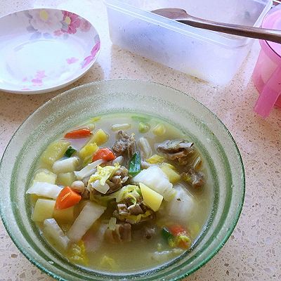 羊排蔬菜汤