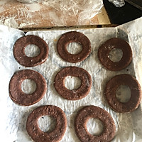 巧克力甜甜圈的做法图解7