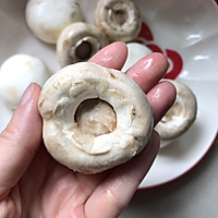 蘑菇汤-西餐经典菜式的做法图解1