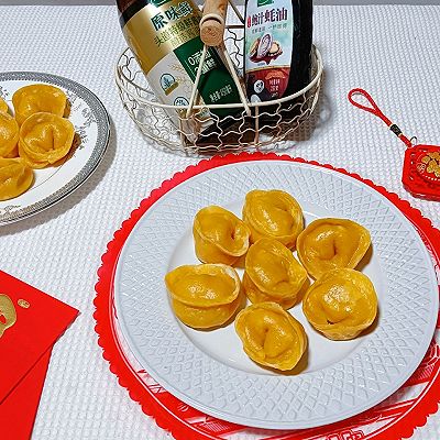 招财进宝～元宝饺子