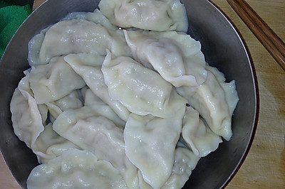 家常酸菜馅饺子