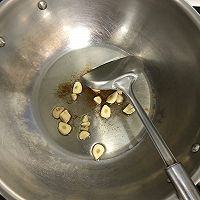 白菜炖粉条土豆的做法图解6