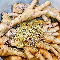 秘制鸡爪(家常菜)的做法图解7