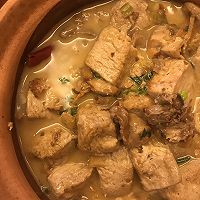 吸饱汤汁 牡蛎豆腐煲的做法图解7