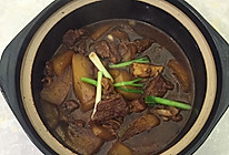 萝卜牛腩煲的做法