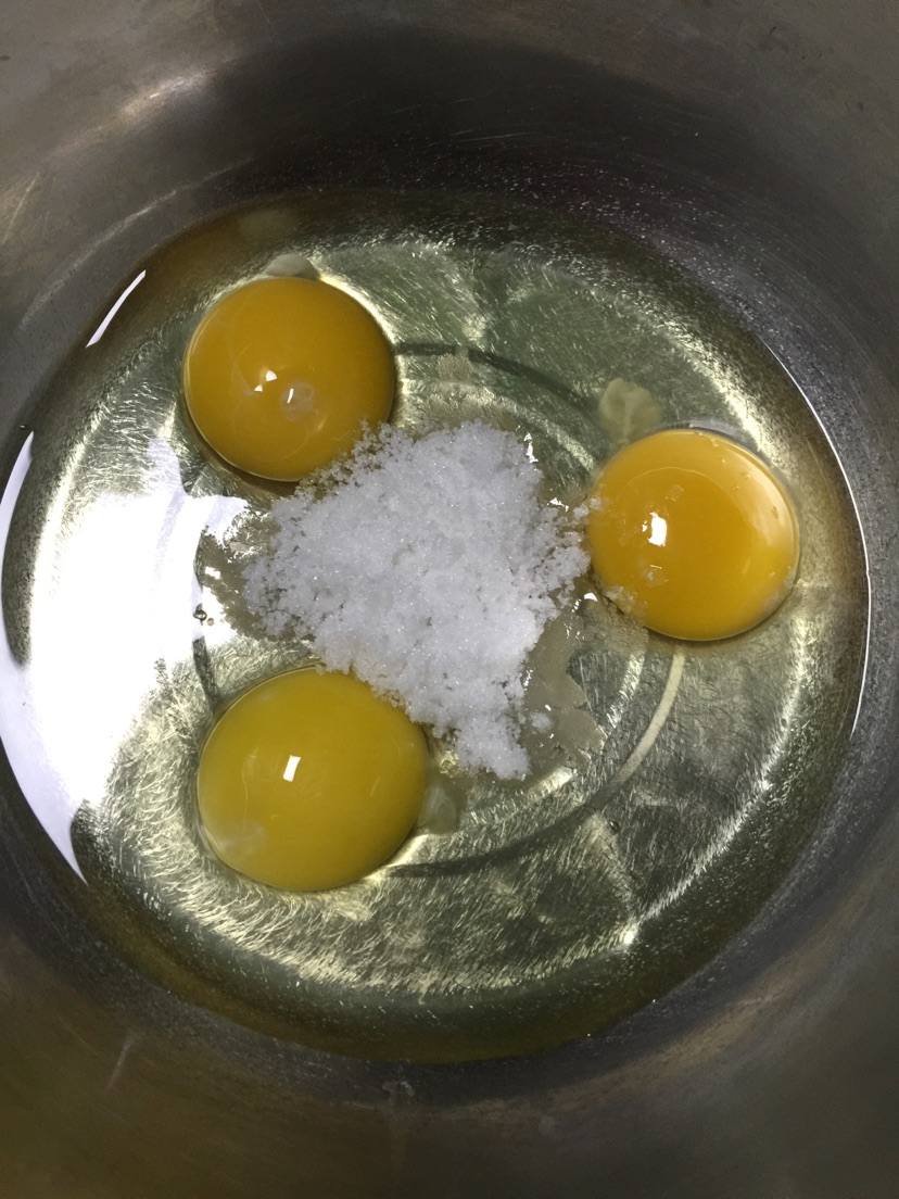 脆皮小蛋糕的做法图解1