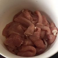锅包肉的做法图解1