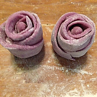 紫薯玫瑰花卷的做法图解7