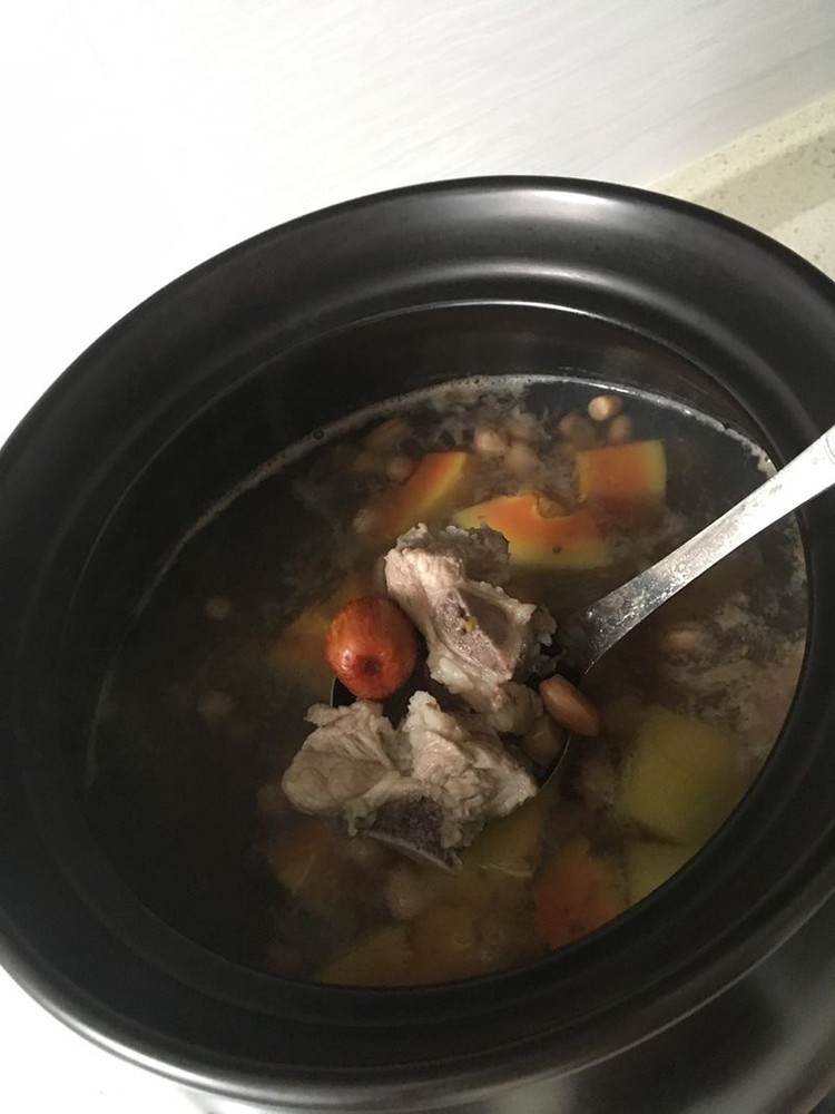 木瓜排骨汤的做法