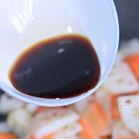 干锅莲藕基围虾的做法图解5