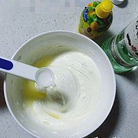 酸奶慕斯～超级好吃的夏天甜品哦～的做法图解7