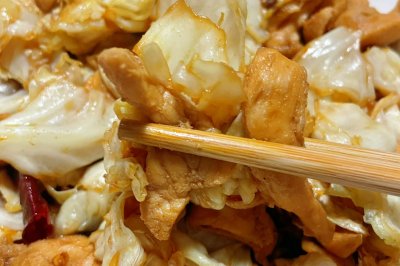 包菜炒鸡胸，低卡的美味！